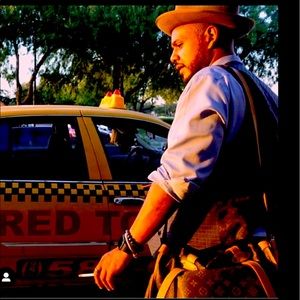 Meet your Posher, Lionel